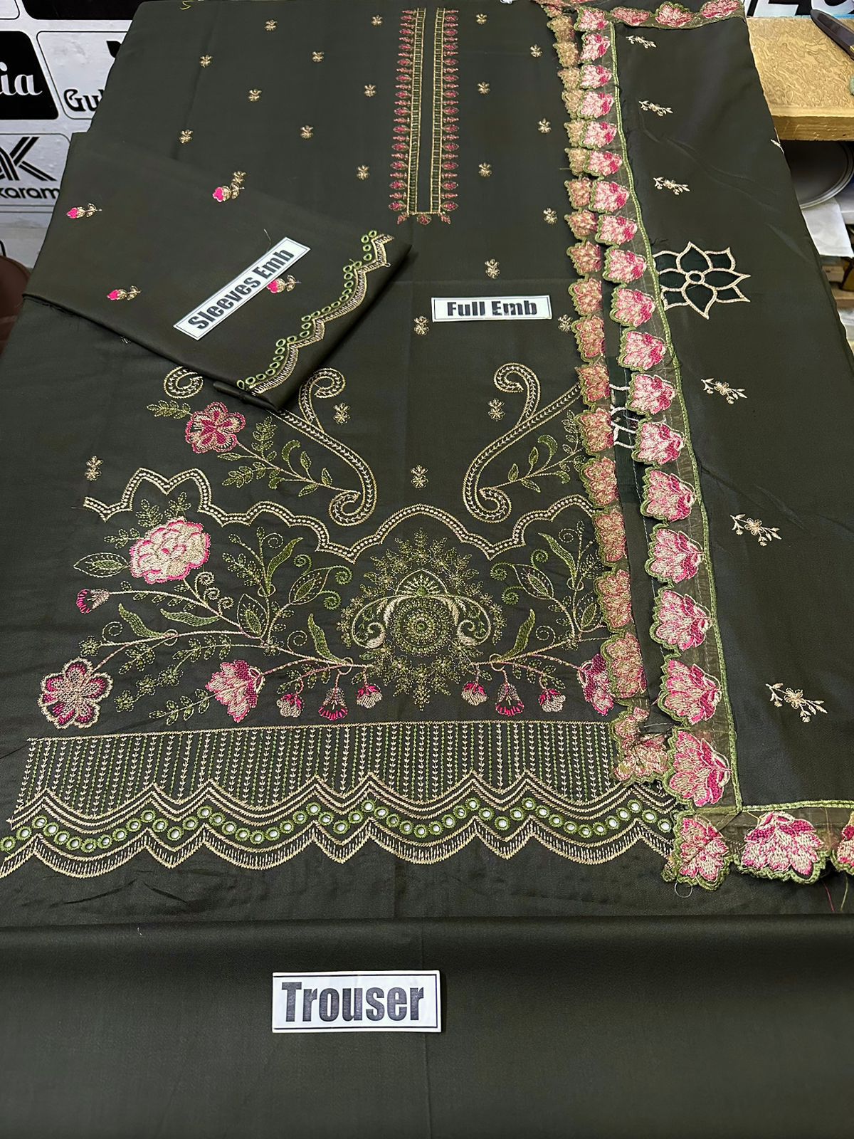 Brand Nishat Vol'24 Available in Dhanak Fabrics 3pc!!
