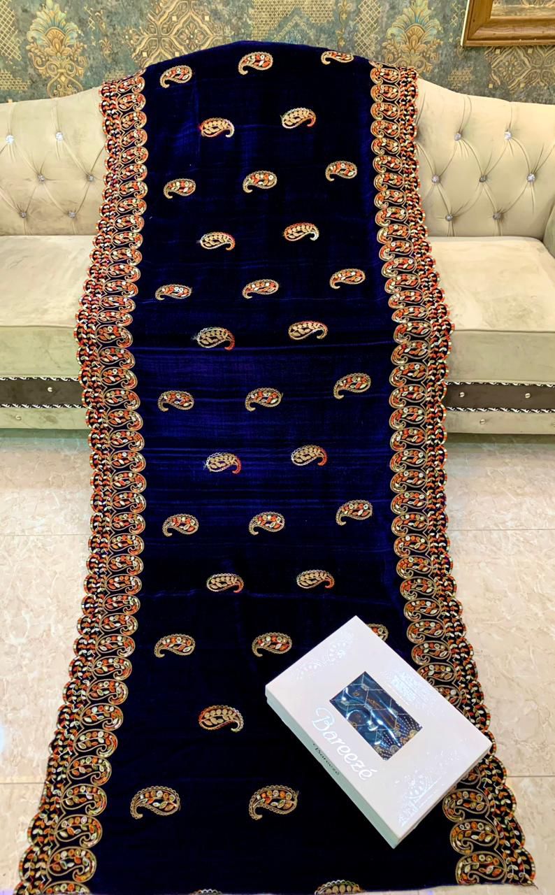 BAREEZE WINTER SHAWL