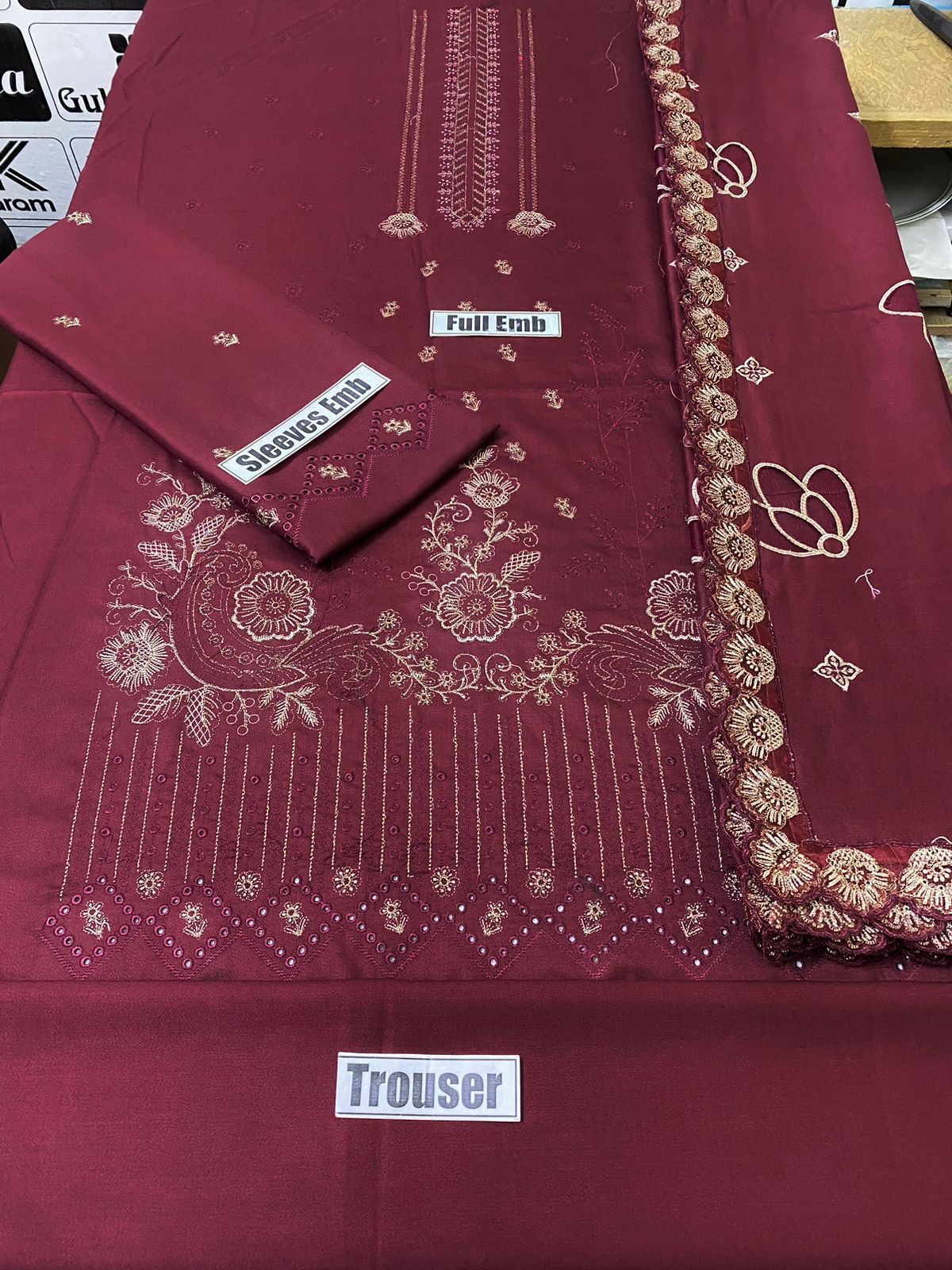 Brand Nishat Vol'24 Available in Dhanak Fabrics 3pc!!
