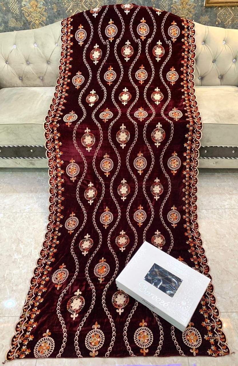 BAREEZE VELVET SHAWL